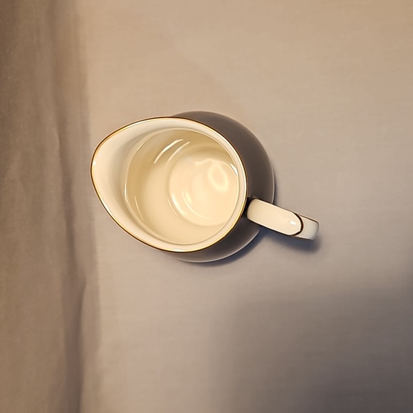 NEW Noritake Ivory And Ebony 7274 Creamer Ivory China - Picture 4 of 9